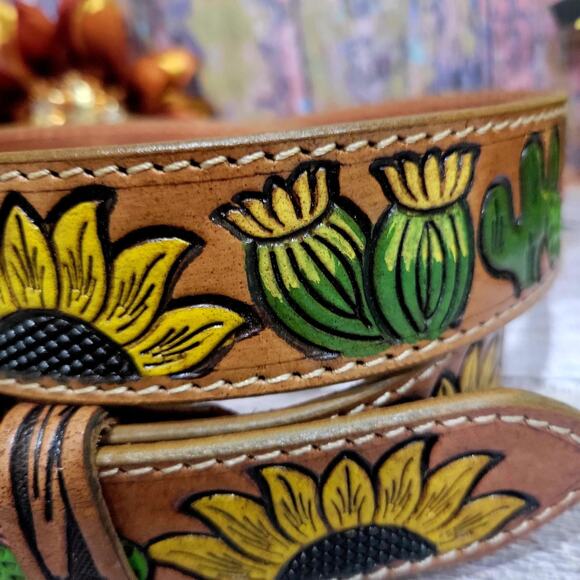 WOMEN\'S SUNFLOWER WESTERN LEATHER BELT, COWGIRL HANDTOOLED HANDPAINTED SZ 36 main image 7